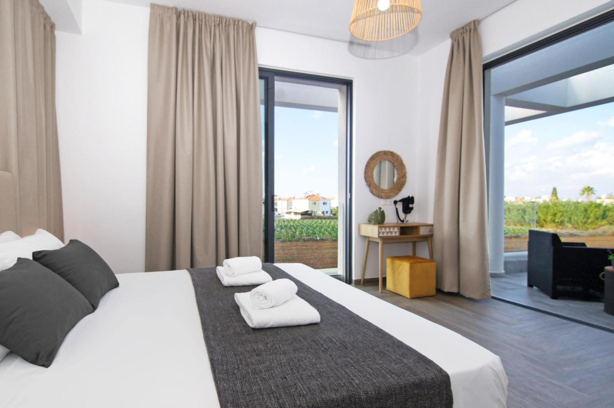 Villa Queen Isabella Protaras Eksteriør billede